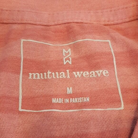 Mutual Weave Country Rose Crew Neck Tee Shirt - Picture 6 of 9